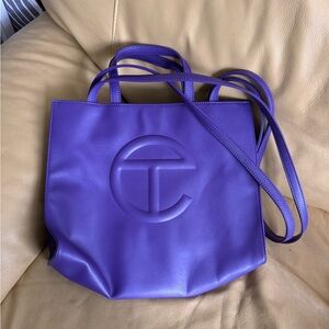 Grape / Purple medium sized Telfar shopping bag